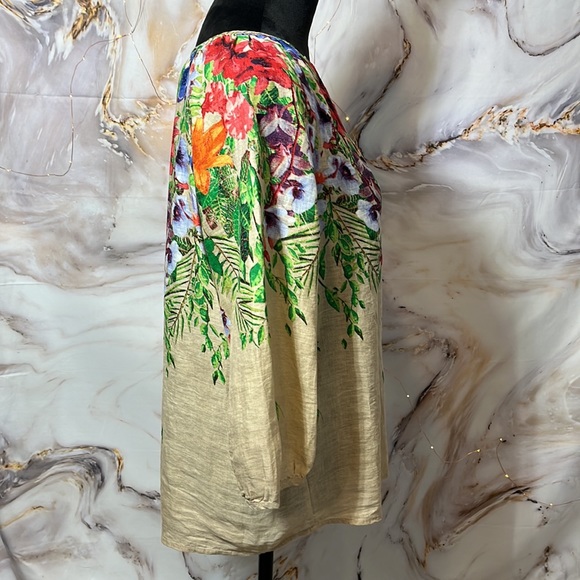 Chicos Linen Tan Tropical Floral 3/4 Length Shirt Size 1P - Picture 3 of 12